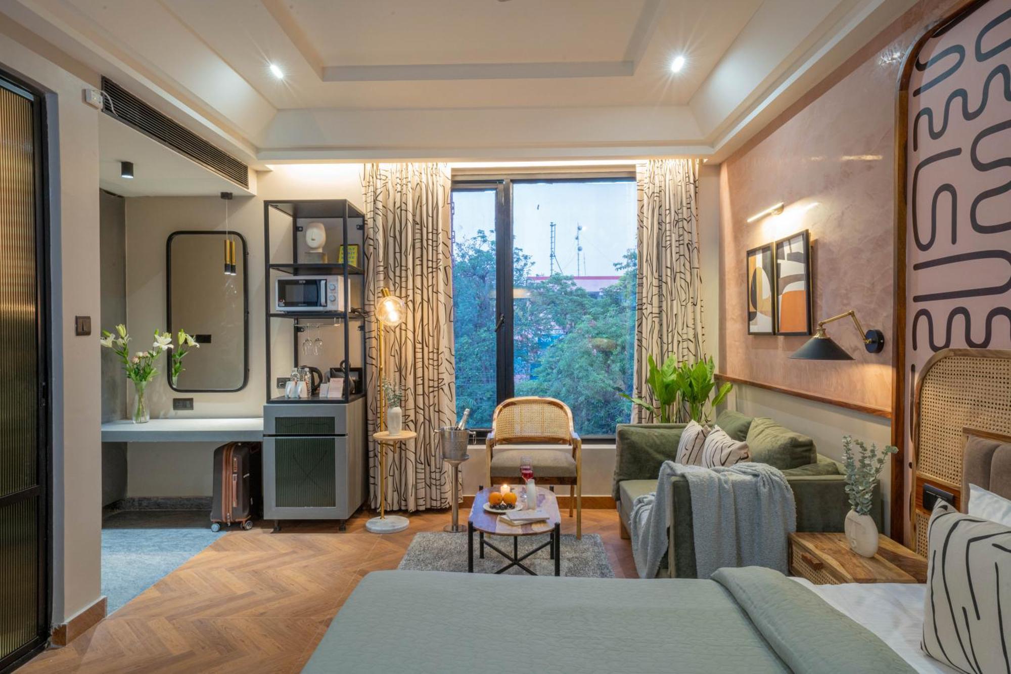Boutique Hotel By One Tree Гургаон Экстерьер фото