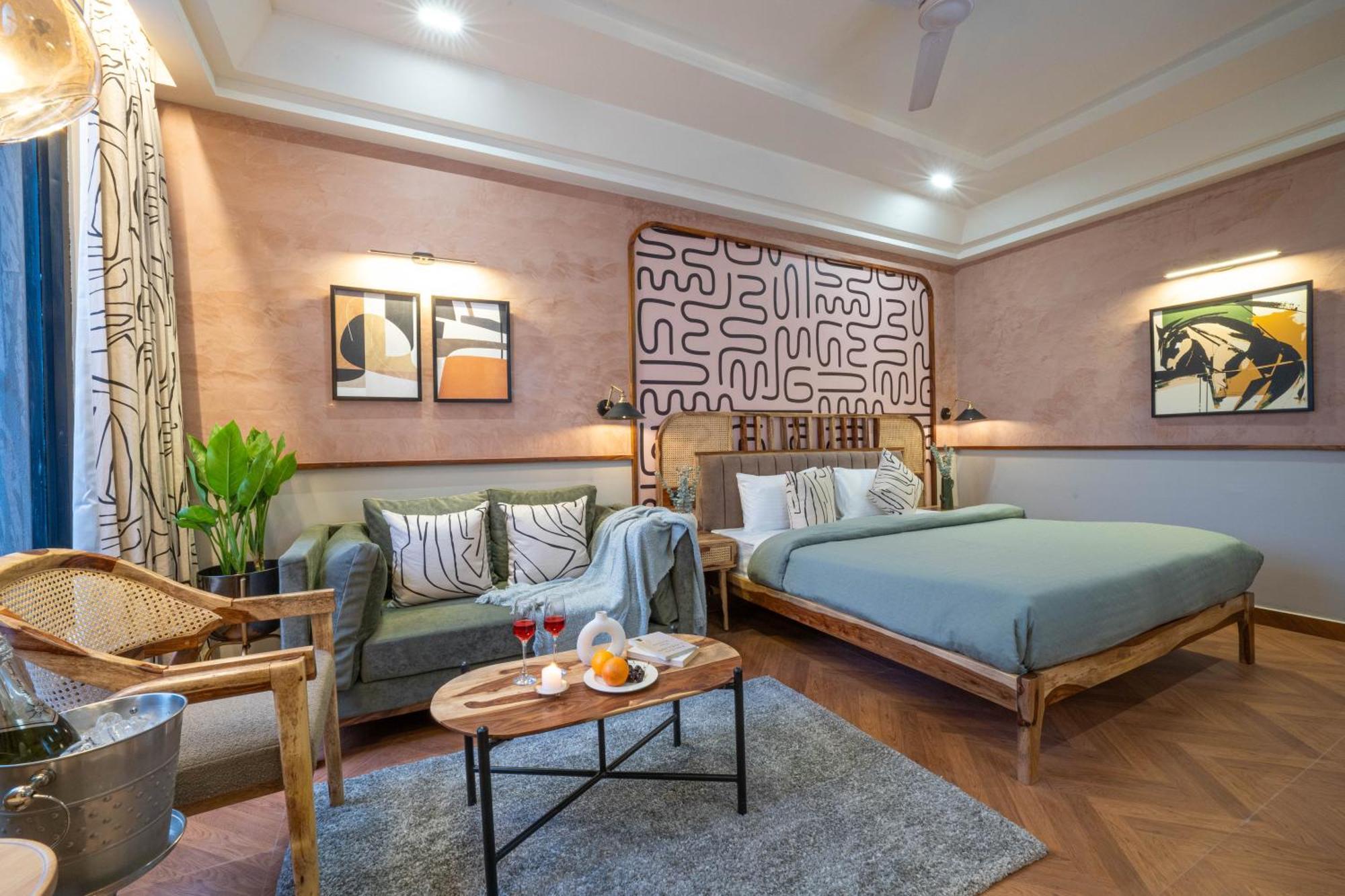 Boutique Hotel By One Tree Гургаон Экстерьер фото