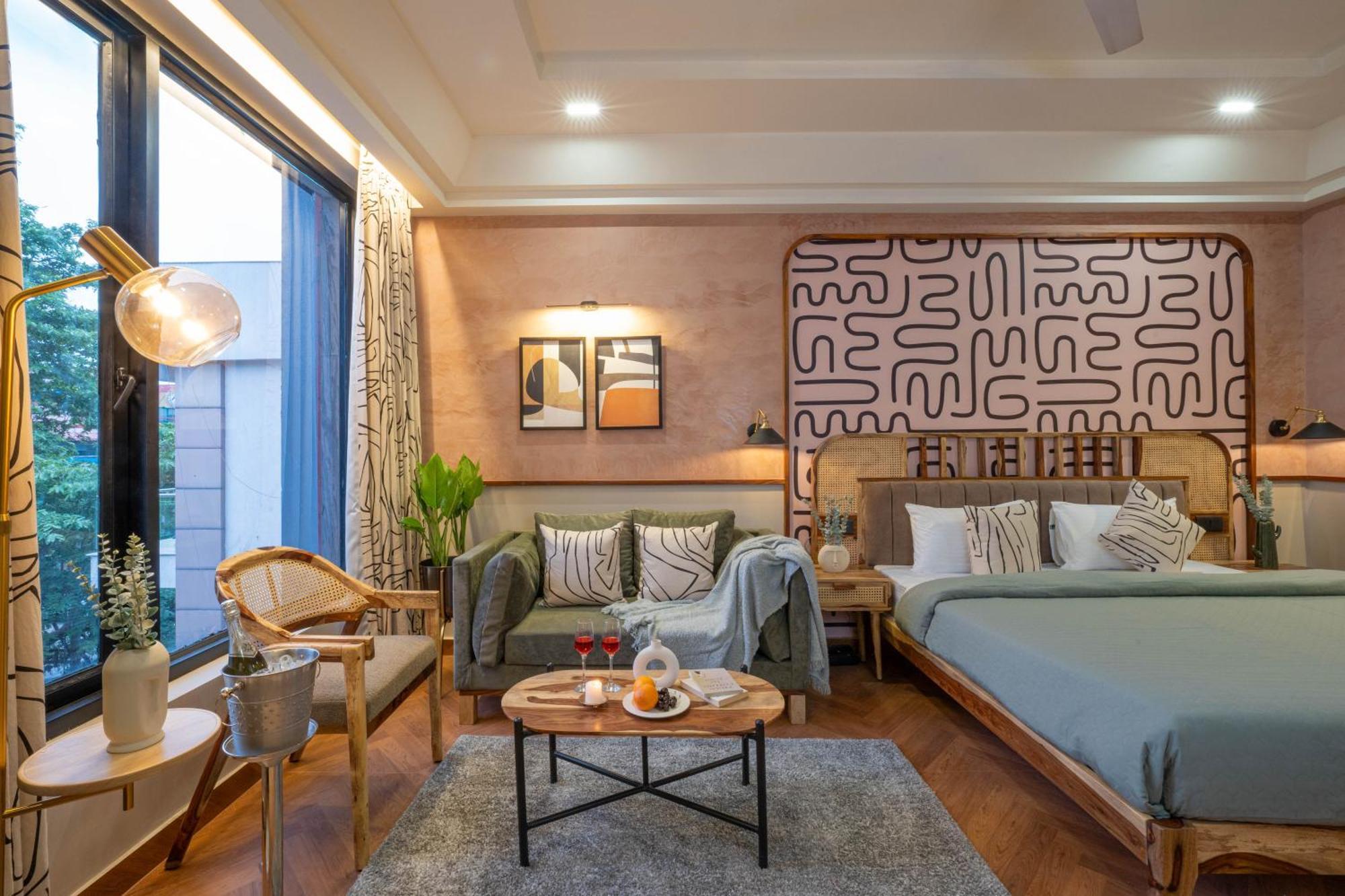 Boutique Hotel By One Tree Гургаон Экстерьер фото