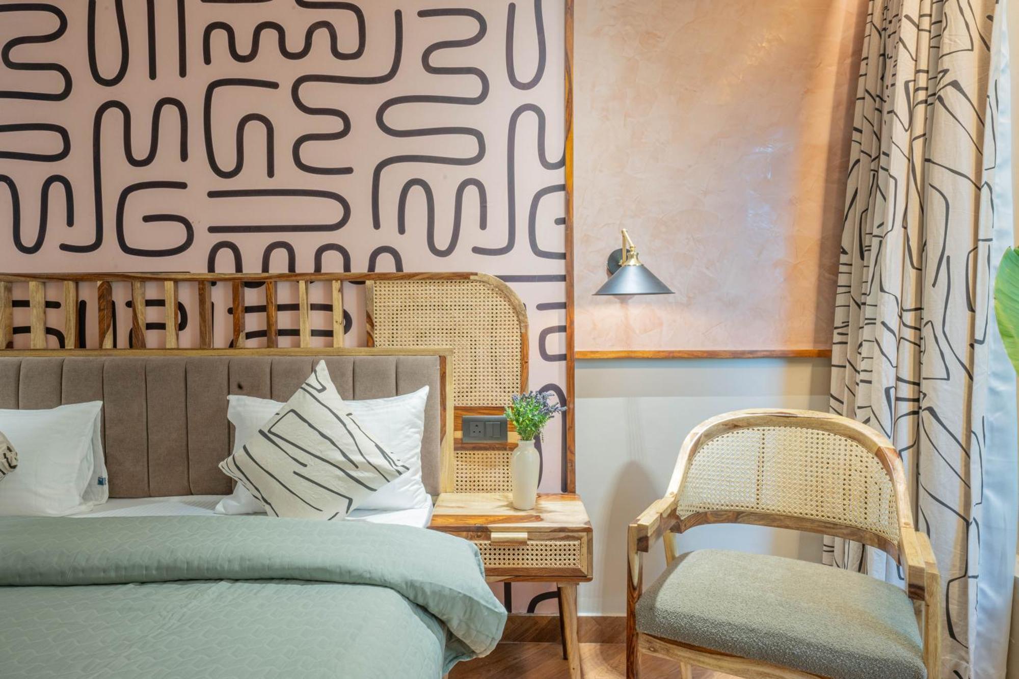 Boutique Hotel By One Tree Гургаон Экстерьер фото